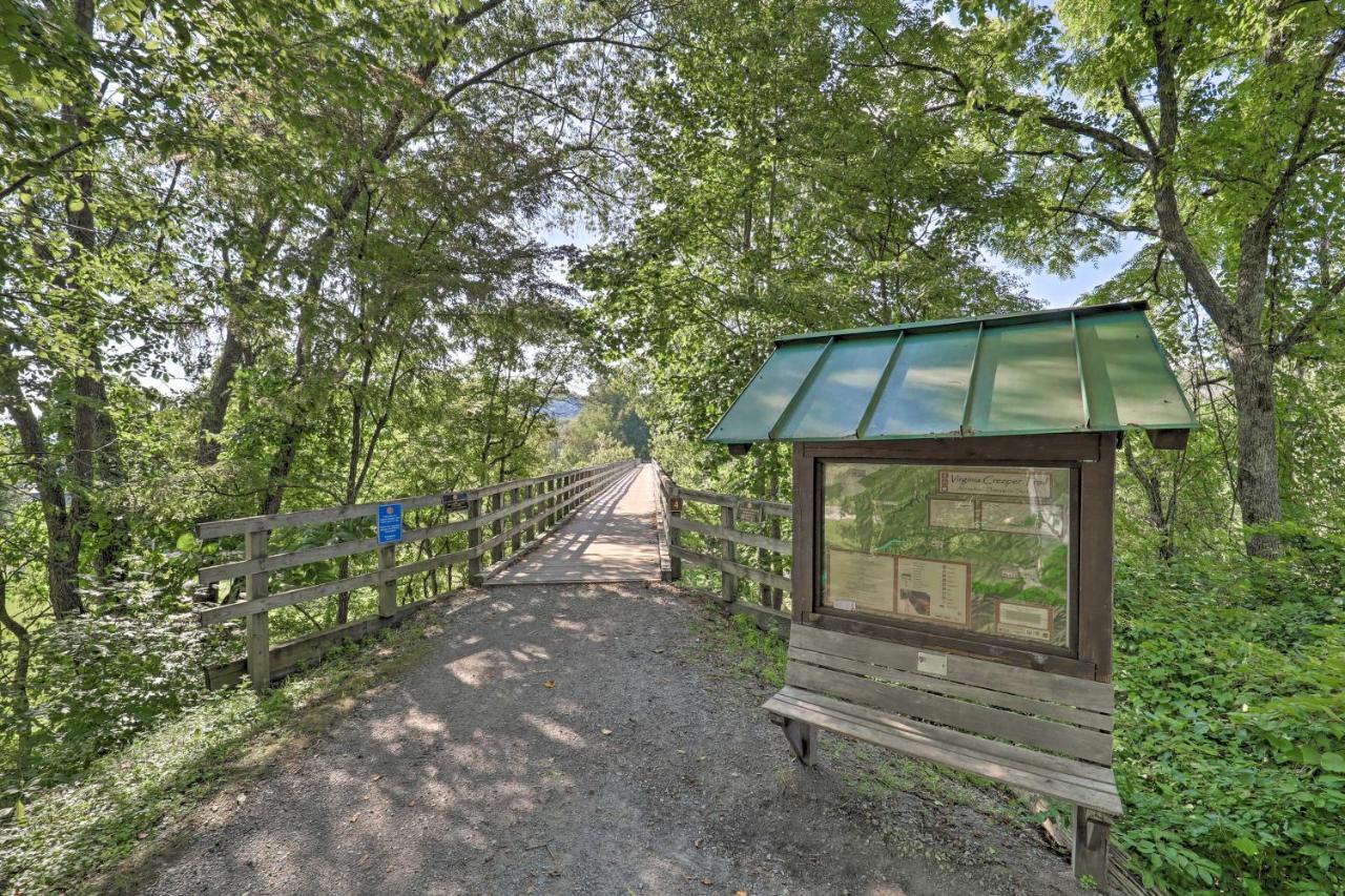 Family-Friendly Retreat Enjoy Year-Round Fun Βίλα Abingdon Εξωτερικό φωτογραφία